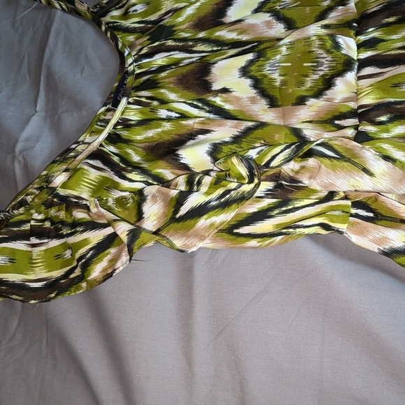 Dress, size Med - Picture 5 of 5